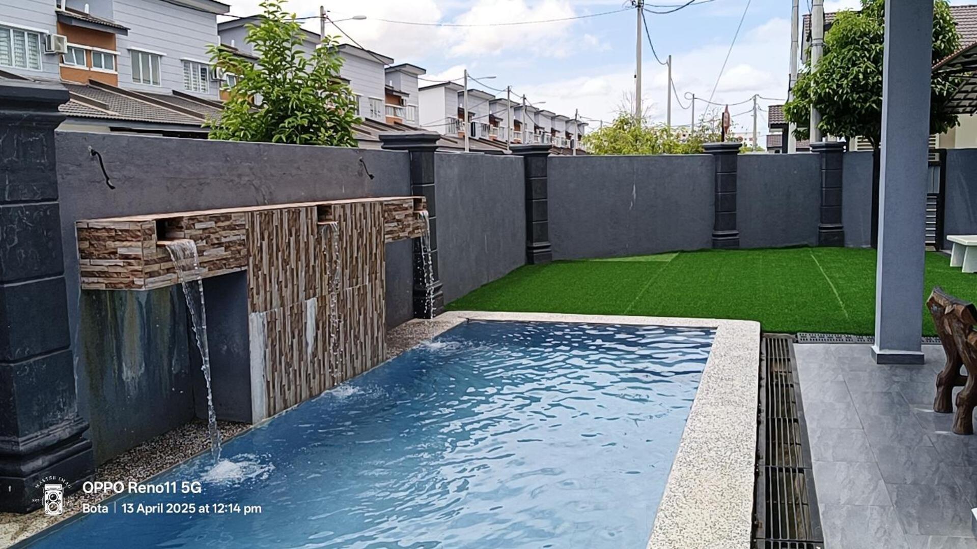 Rania Homestay With Private Pool Seri Iskandar Perak Near Utp Uitm Kampong Bota Road Buitenkant foto